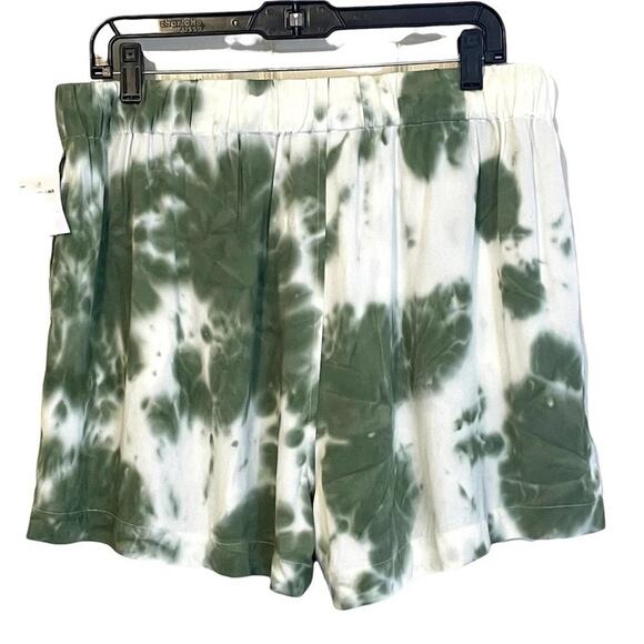 Elodie Tie Dye Rayon Green White High Rise Shorts Size XL - Picture 3 of 8